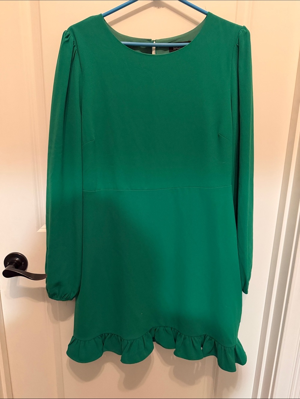 Women’s Emerald Green Long-Sleeve Ruffle Hem Dress